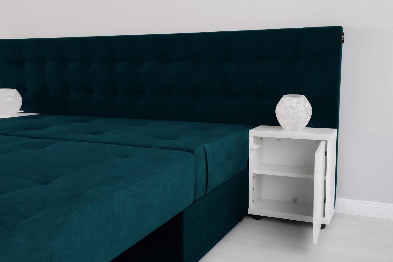 Canapea extensibilă MADRID, cu ladă de depozitare, noptiere integrate, mecanism de extindere „foarfece”, 2350x1050x1000 mm, spațiu de dormit 1550x2050 mm.