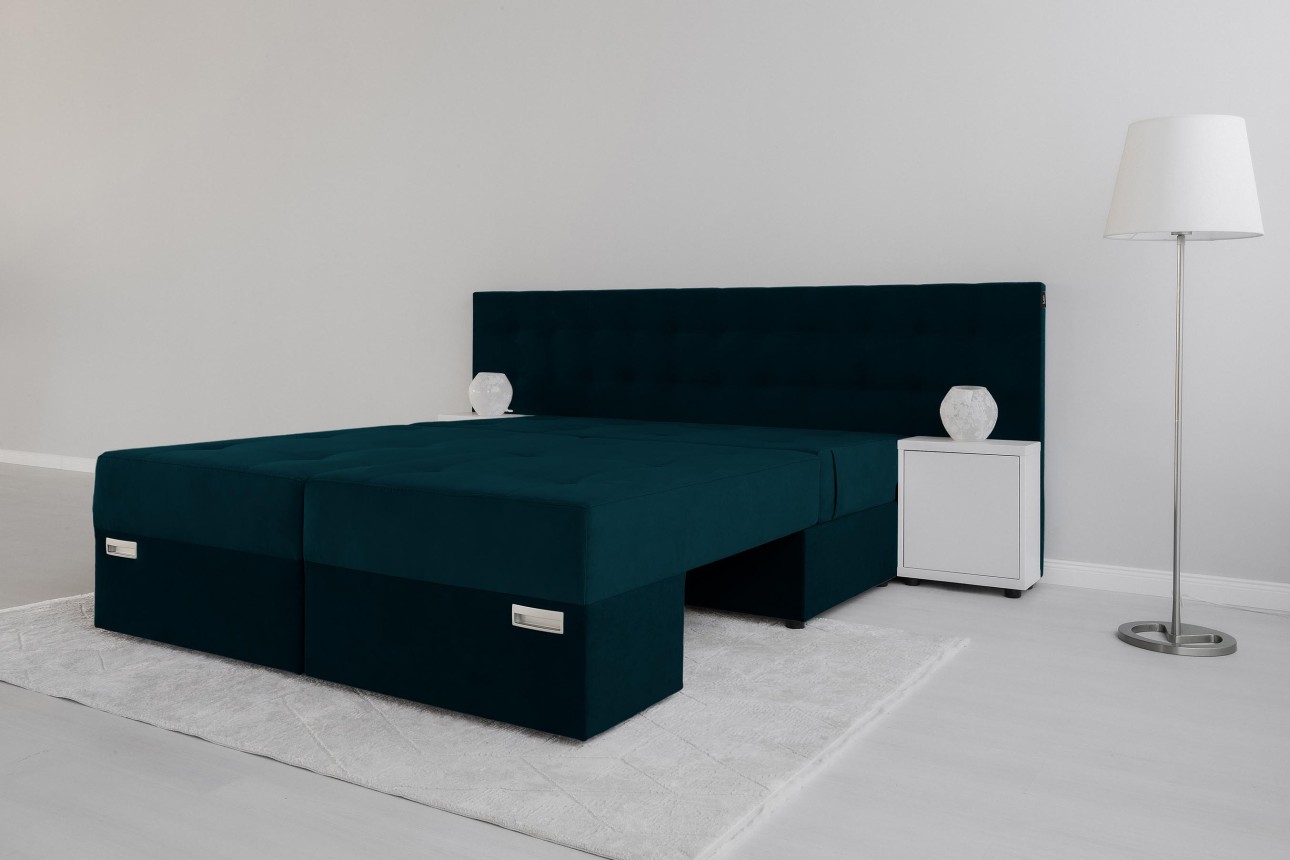 Canapea extensibilă MADRID, cu ladă de depozitare, noptiere integrate, mecanism de extindere „foarfece”, 2350x1050x1000 mm, spațiu de dormit 1550x2050 mm.