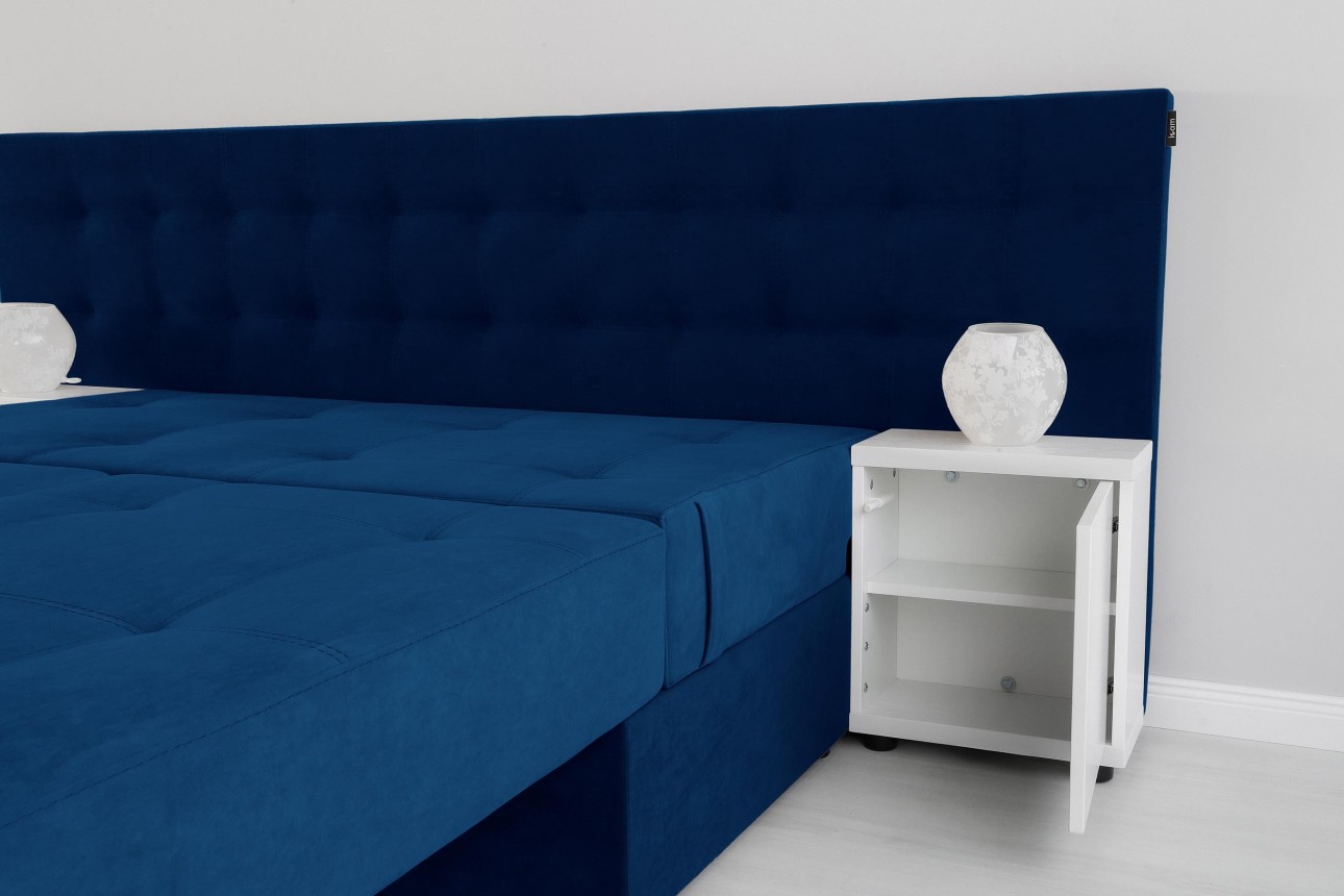 Canapea extensibilă MADRID, cu ladă de depozitare, noptiere integrate, mecanism de extindere „foarfece”, 2350x1050x1000 mm, spațiu de dormit 1550x2050 mm.