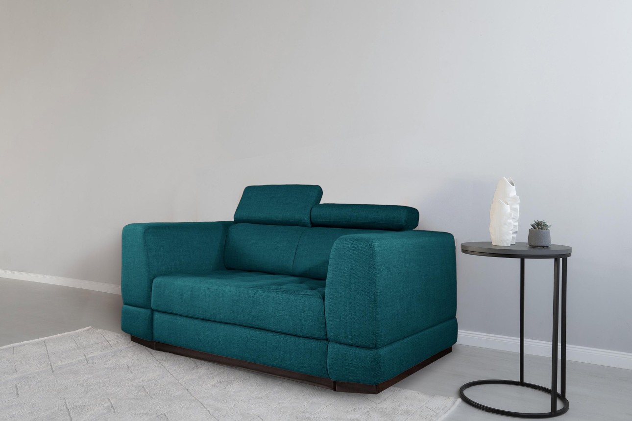 Canapea extensibilă BUTLER 1400, tetiere reglabile, 1960x1120x780 mm, spațiu de dormit 1380x1930 mm.