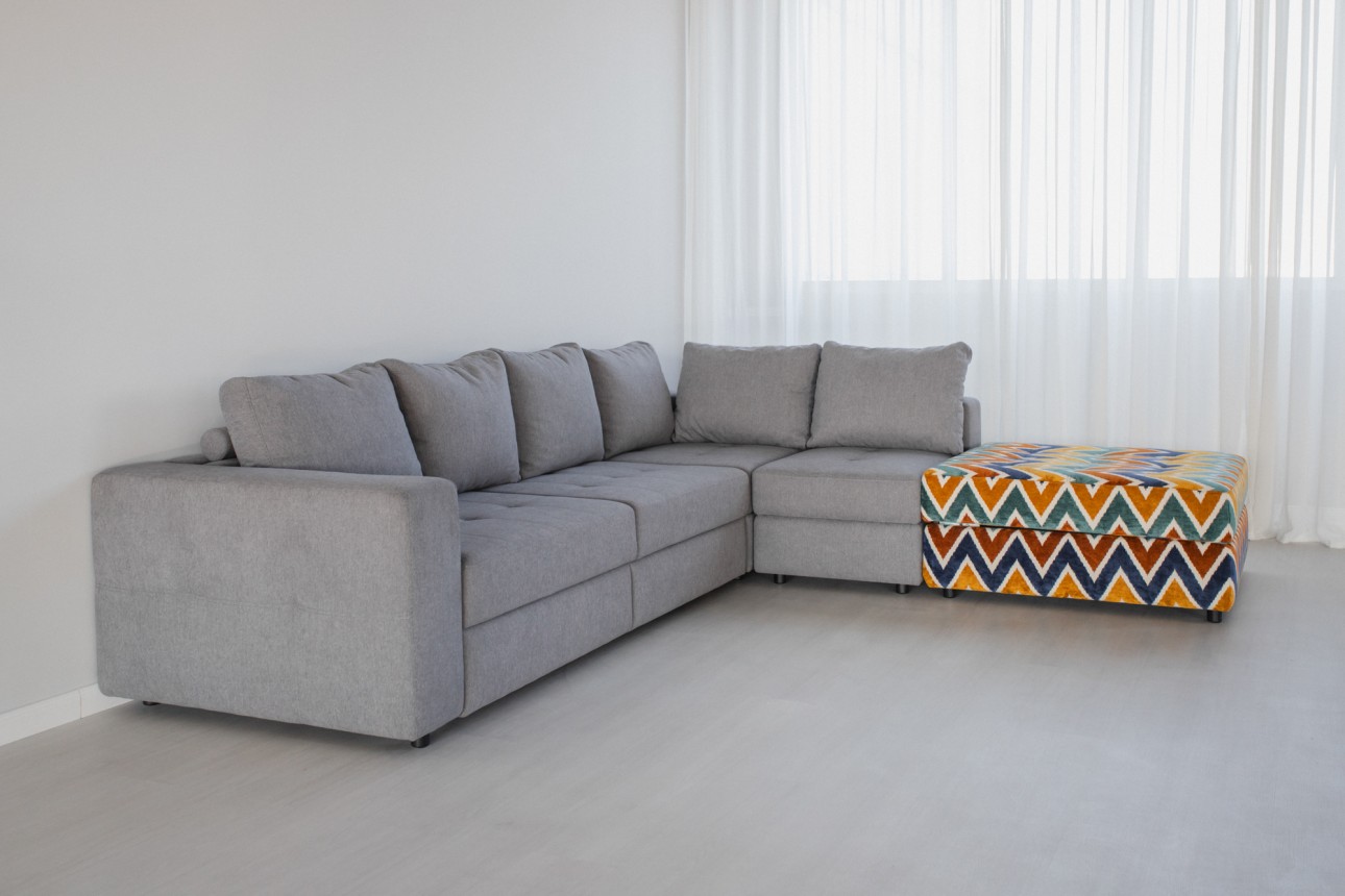 Colțar modular STONE (ansamblul 6), extensibil, ladă de depozitare, spațiu de dormit 2000x2000 mm.