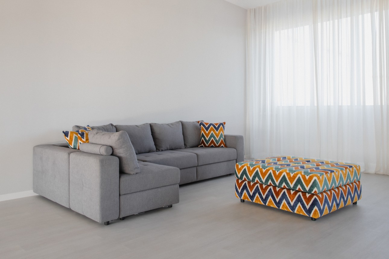 Colțar modular STONE (ansamblul 6), extensibil, ladă de depozitare, spațiu de dormit 2000x2000 mm.