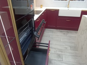 Bucătaria "Burgundy"