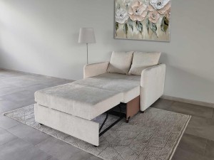 Minimalism Londonez – Sofa în Stil Scandinav