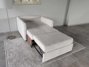 Minimalism Londonez – Sofa în Stil Scandinav