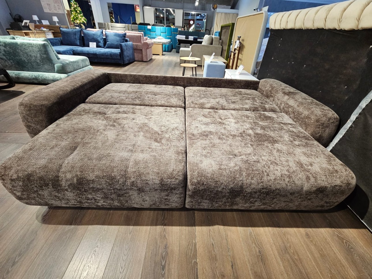 Canapea modulară KING 2, cu lada depozitare, 2600x1210x720 mm, spațiu de dormit 2000х1600 mm.